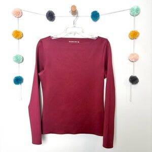 Abercrombie Boatneck Soft Wine Maroon Seamless Base Layer Long Sleeve Shirt
